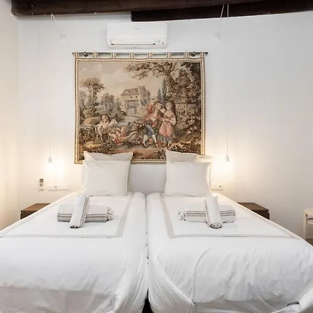 Hébergement de vacances Home2book Stunning Design House Arafo