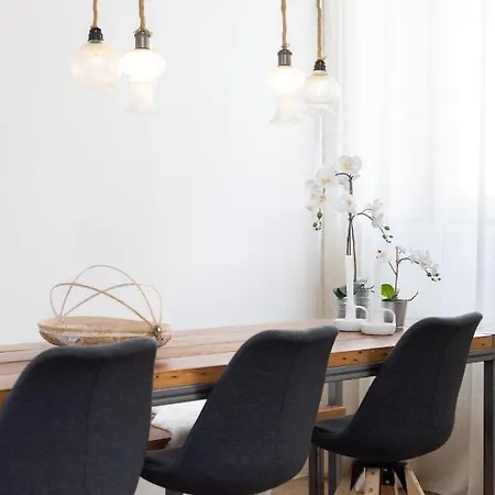 Home2book Stunning Design House بيت للعطل