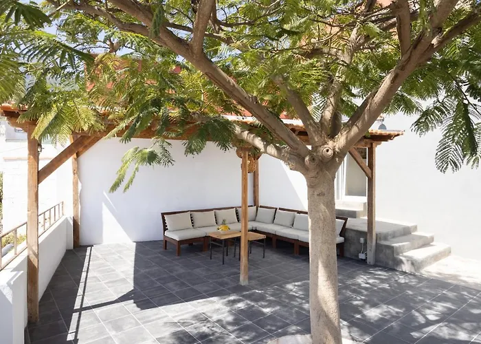 Home2book Stunning Design House Nyaraló