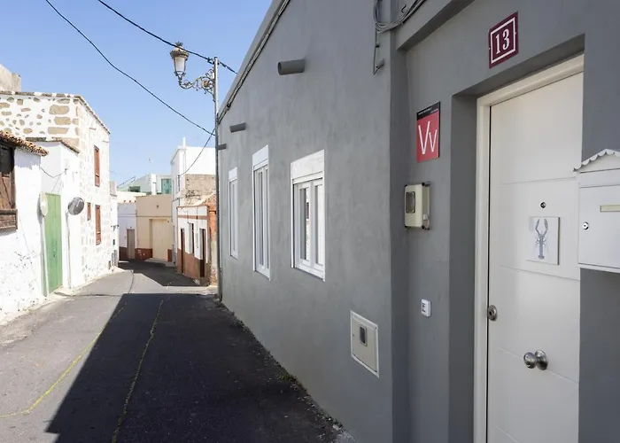 Home2book Stunning Design House Arafo