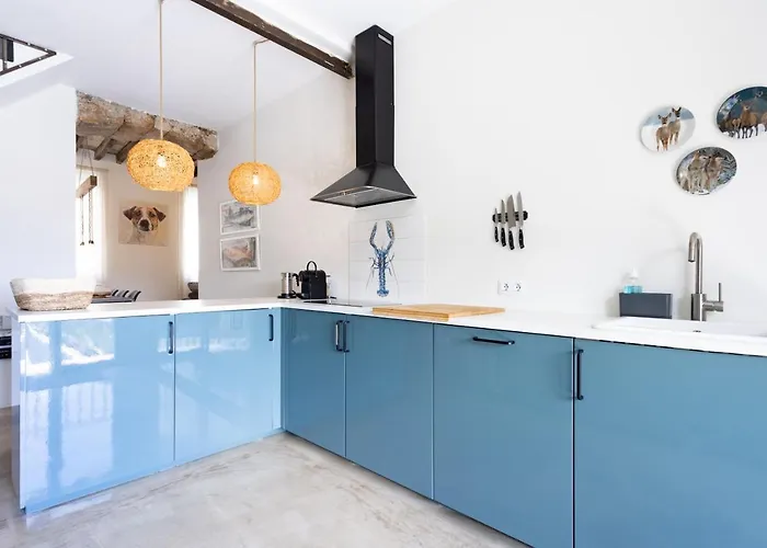 Nyaraló Home2book Stunning Design House Arafo