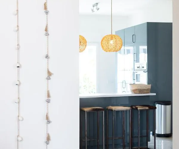Vakantiehuis Home2book Stunning Design House *
